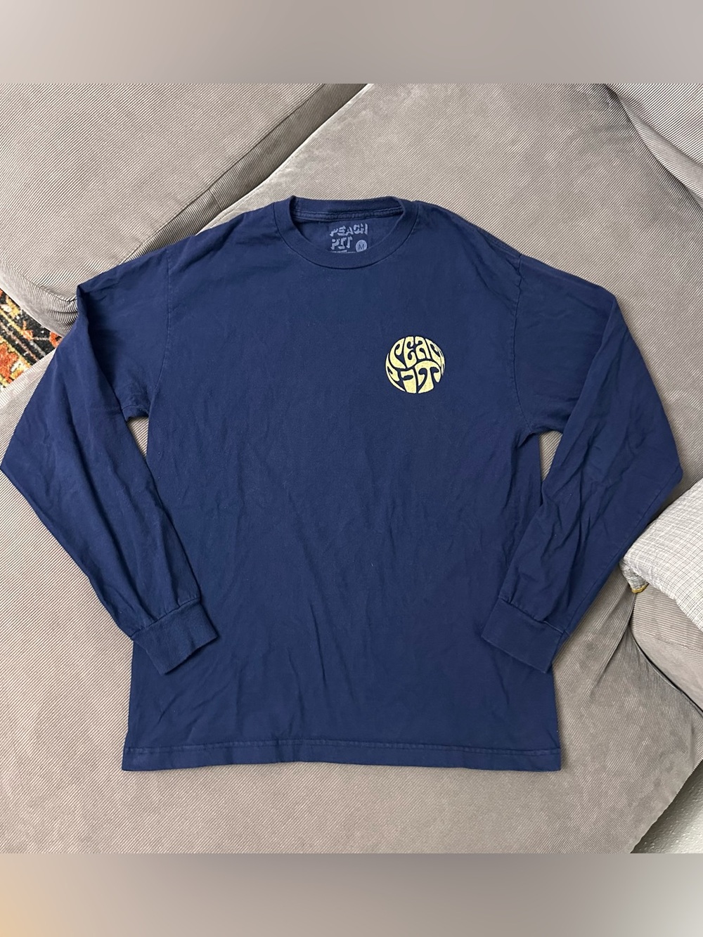 Peach Pit Rollin Psychedelic Blue Graphic Shirt Size Medium Long Sleeve Band Tee